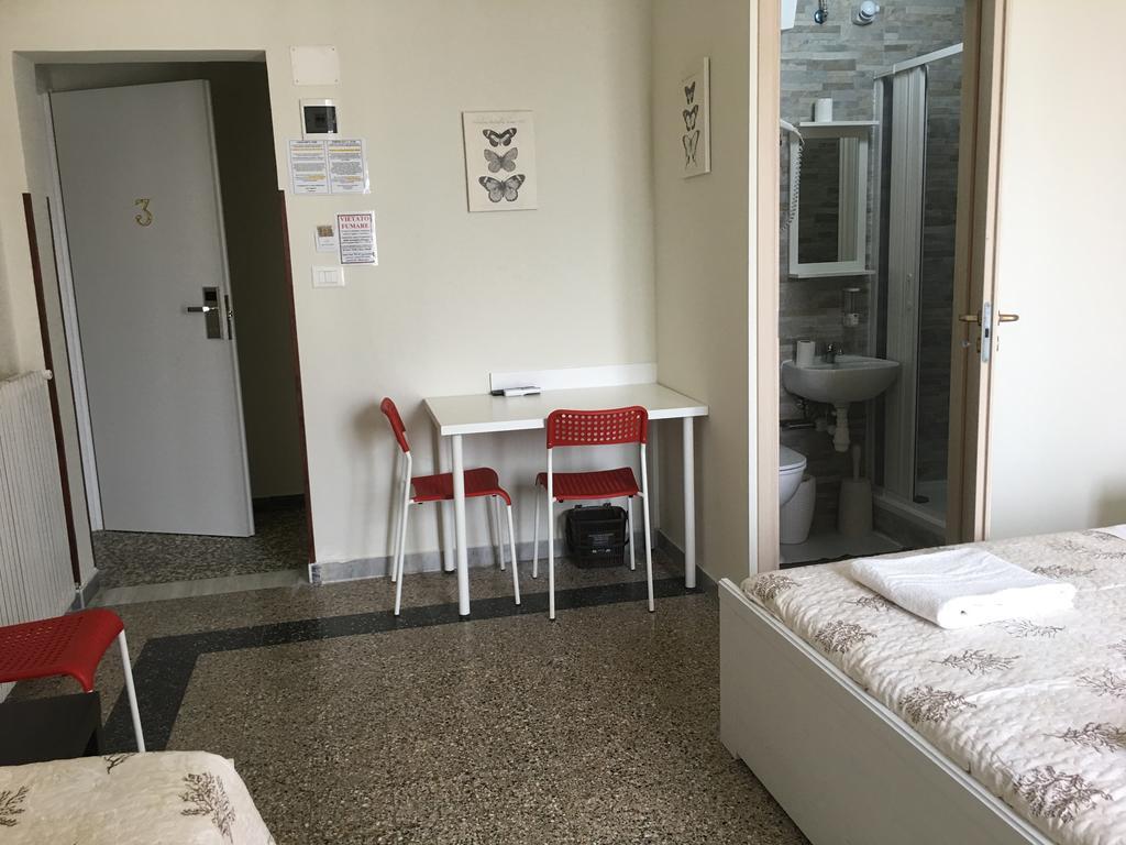 Aliante Turist House Acomodação com café da manhã Pisa Exterior foto