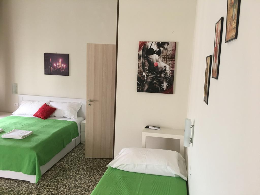 Aliante Turist House Acomodação com café da manhã Pisa Exterior foto
